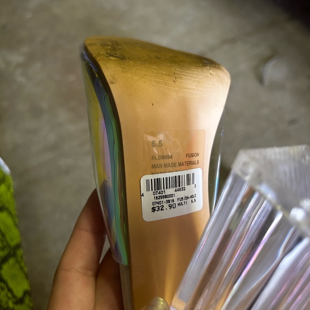 Translucent High Heels - Picture 5 of 6